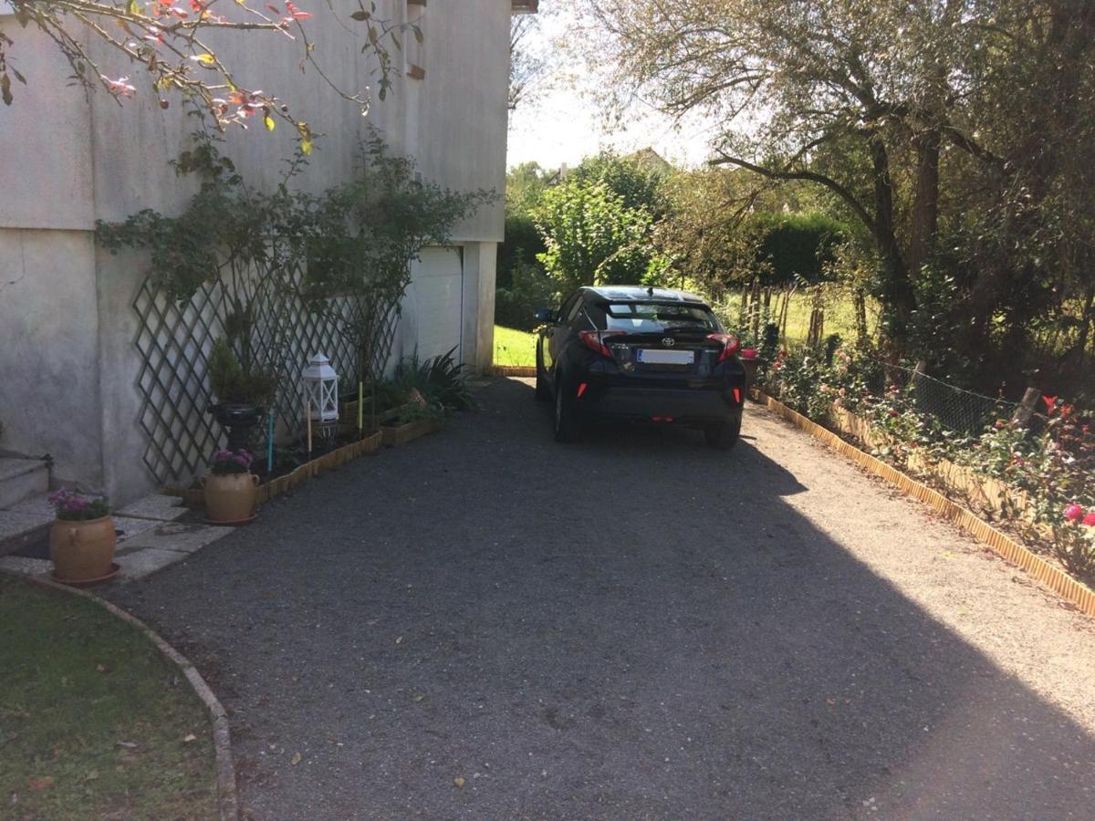 Bed and Breakfast Clos Du Bourg Saint-Cyr-en-Val Екстер'єр фото